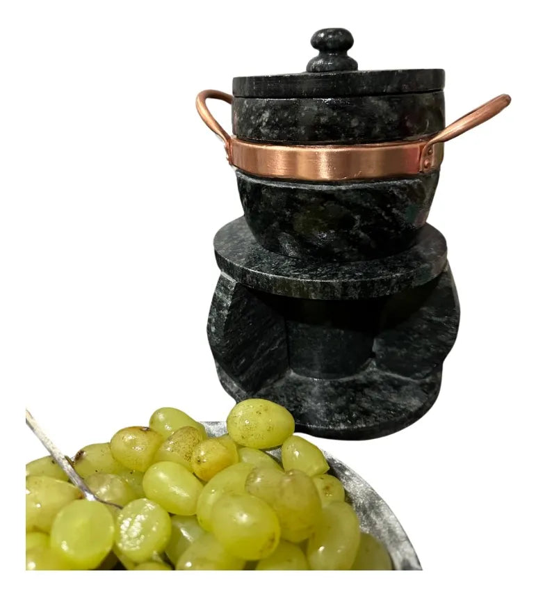 KIT Fondue Artesanal CÉU DE MINAS – Pedra-Sabão Natural 500 ml